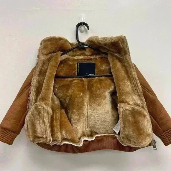 Robert Phillipe Brown‎ Faux Leather Kids Coat Jacket with Fur Hood Size 4 - Picture 5 of 5